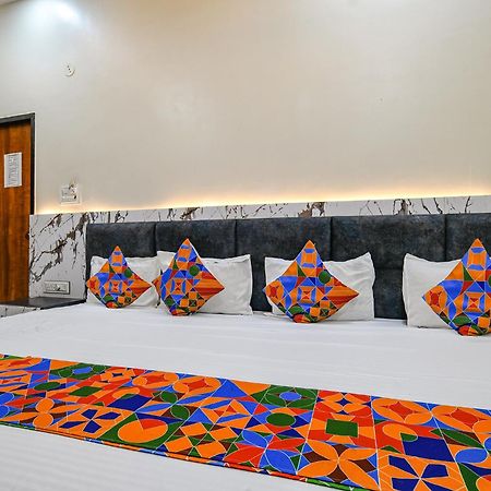 Fabexpress Orbit Hotel Ujjain Buitenkant foto